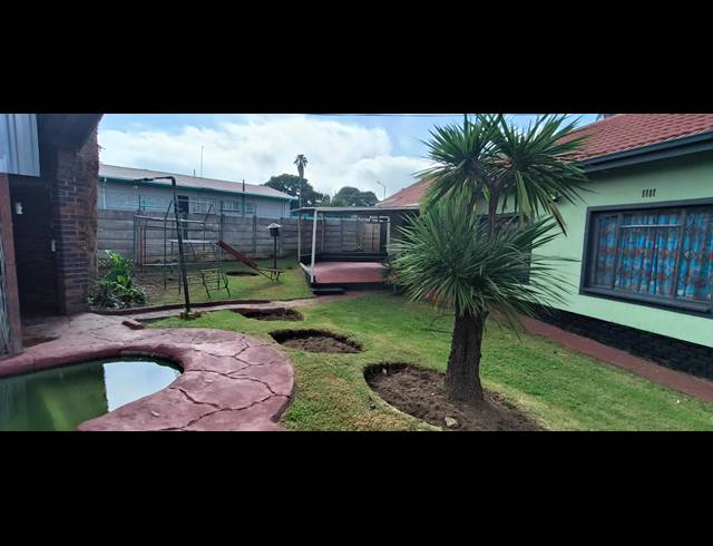 4 BEDROOM HOUSE FOR SALE IN LEWISHAM